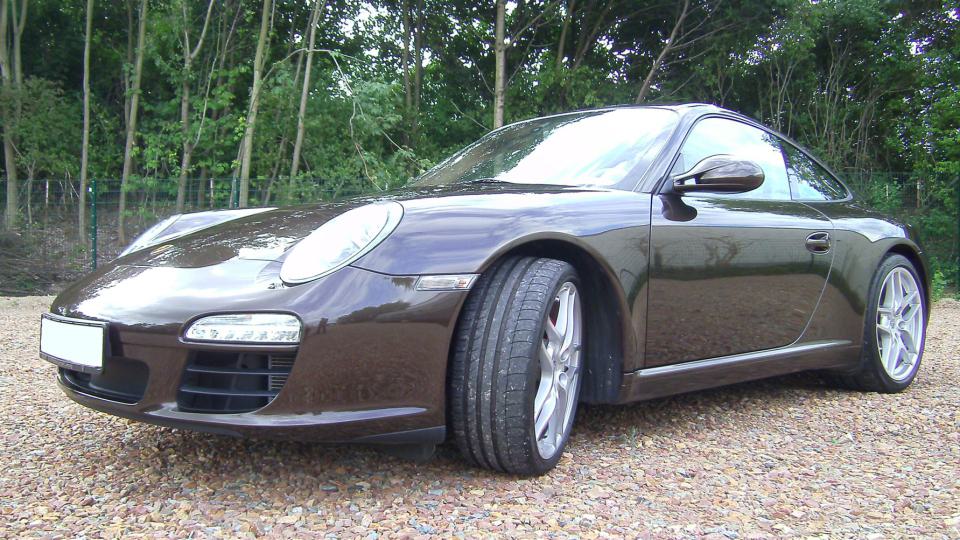 Porsche 997 Coupe aufbereitet von SIMON - Fahrzeugaufbereitung und Oberflächentechnik